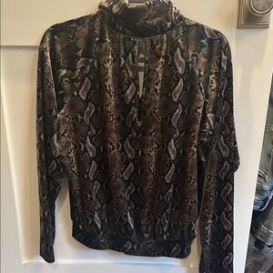 Loopers Sport Snakeskin Print Long Sleeve Top